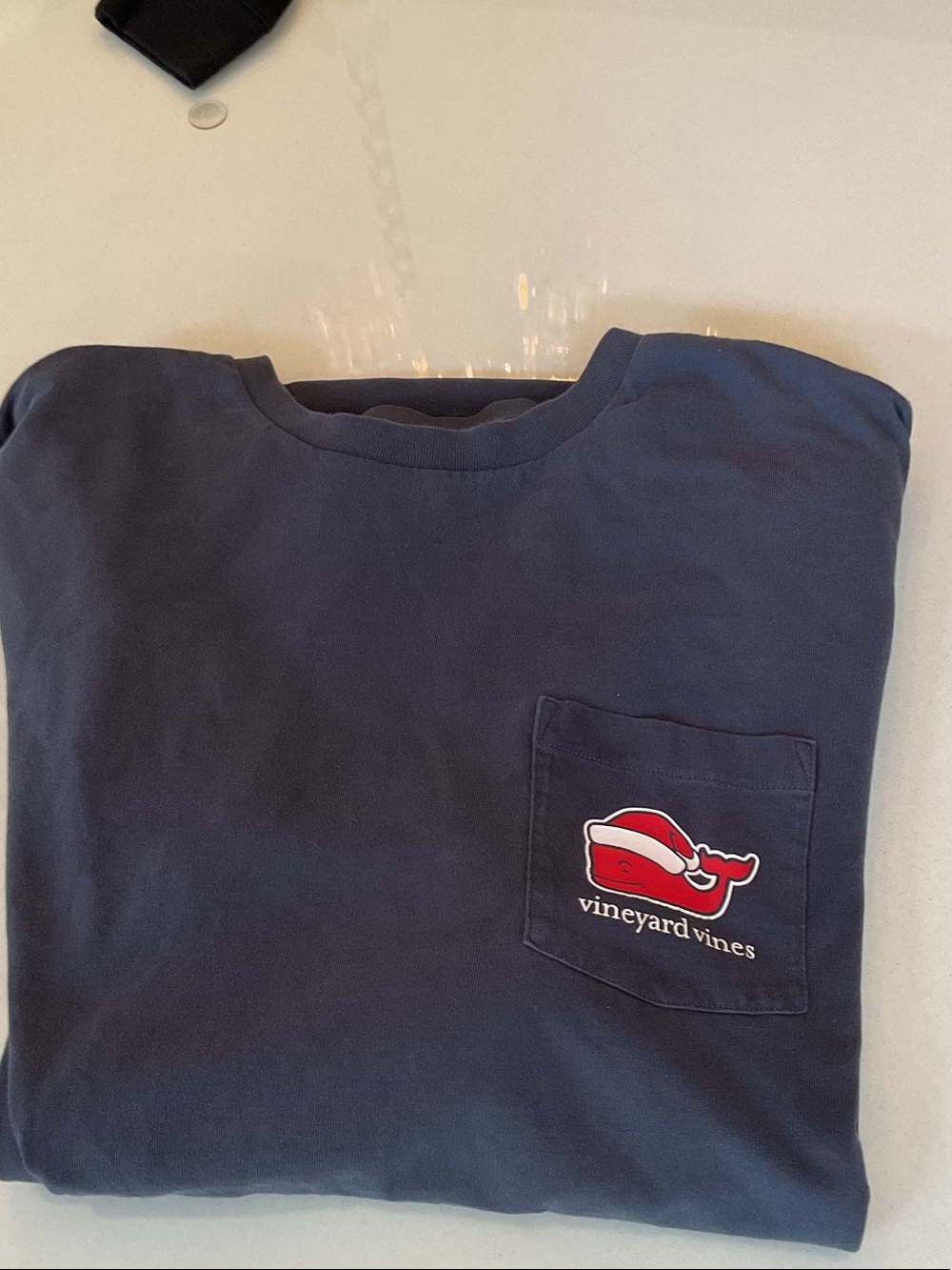 Vineyard Vines Navy Pocket T-Shirt with Red Whale Logo xl naughty or nice